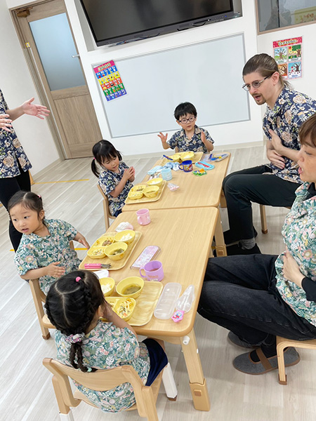 給食の様子